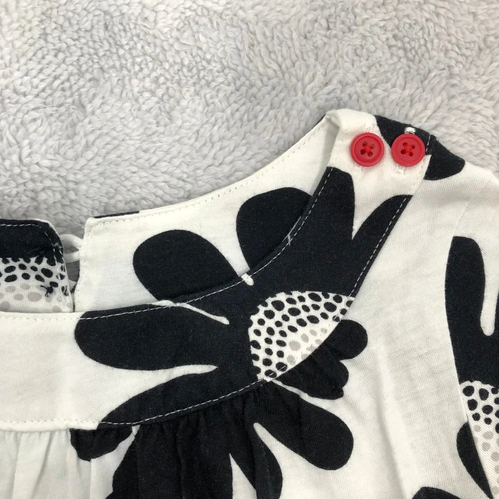 Carter's Top Girls Size 5 White Black Floral Daisy Red Pockets Long Sleeve Tunic